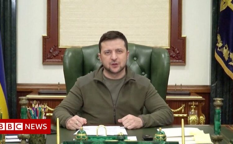  War in Ukraine: President Zelensky posts video from office in Kyiv