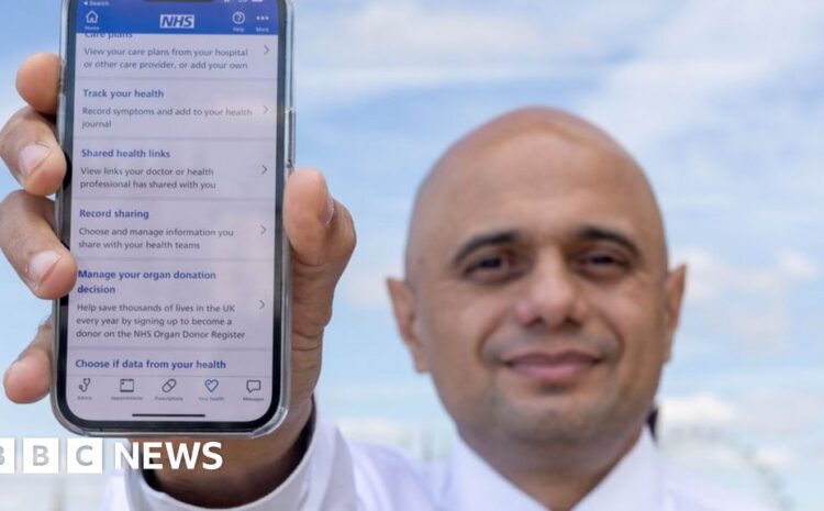  NHS App to offer video consultations by 2024
