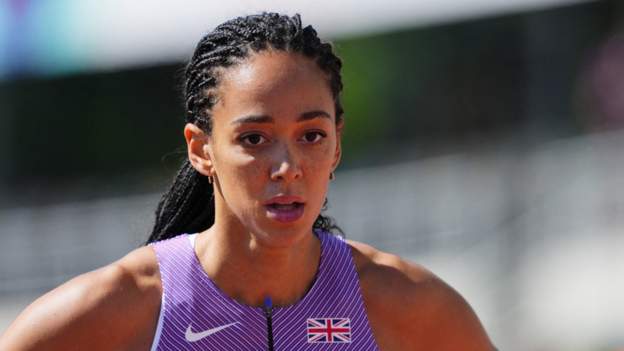  World Athletics Championships: Katarina Johnson-Thompson sixth after two heptathlon events