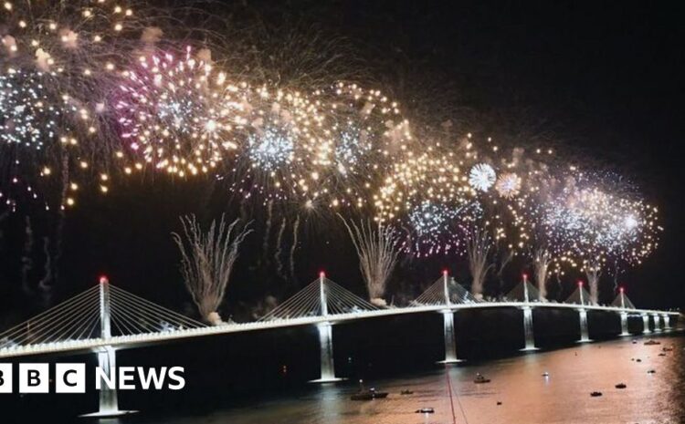  Fanfare as Croatia's Chinese-built bridge finally opens