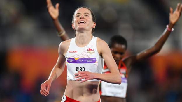  Commonwealth Games: England’s Elizabeth Bird claims steeplechase silver