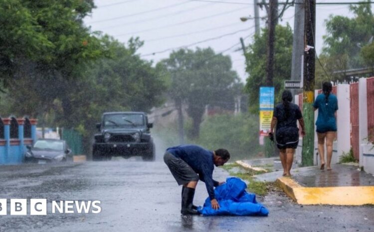  Hurricane Fiona knocks out Puerto Rico electricity