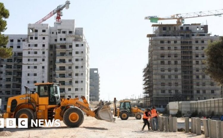  Israel legalises nine West Bank settlement outposts