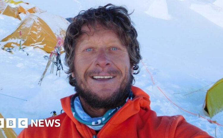  Experienced Northern Irish mountaineer dies in Nepal