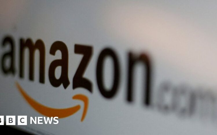  Amazon server outage makes some websites go dark