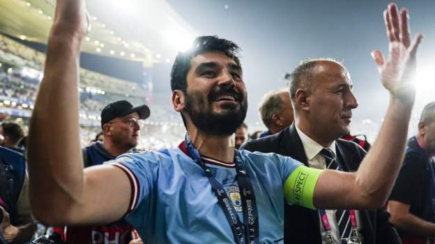  Ilkay Gundogan: Manchester City captain to join Barcelona on free transfer