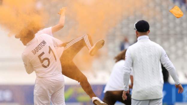  Ashes: Protesters briefly disrupt opening morning of England v Australia Test at Lord’s