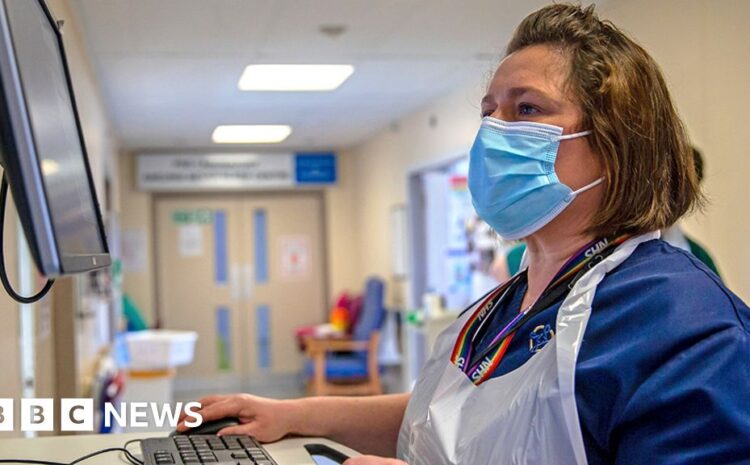  'Historic' 15-year plan to boost NHS workforce