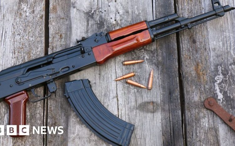  Sudan conflict: Black market AK-47s flood Sudan's capital