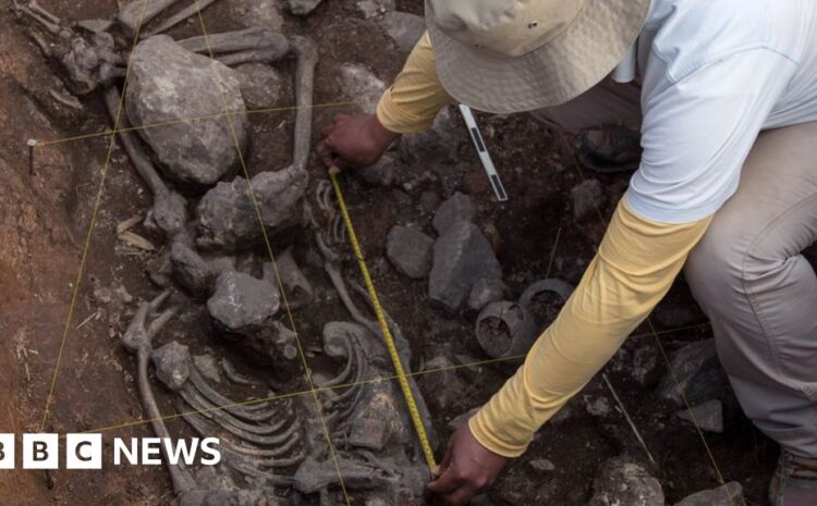  Peru: Priest of Pacopampa exhumed after 3,000 years