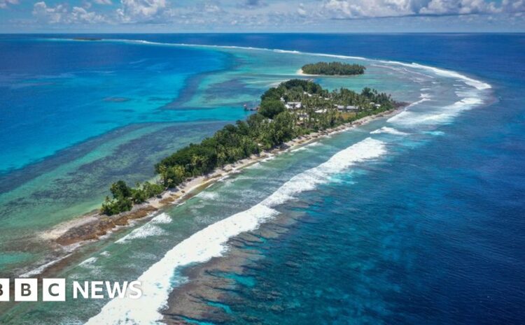  Australia offers climate refuge to Tuvalu citizens