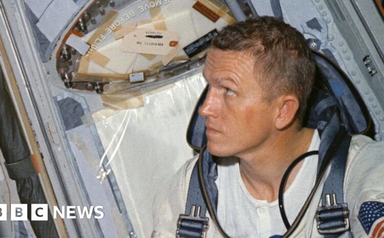  Frank Borman: Nasa astronaut who led Apollo 8 moon mission dies