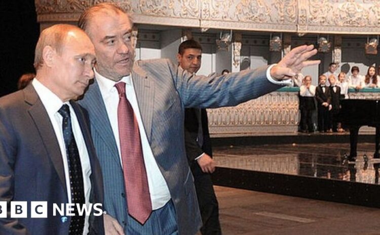  Putin ally Gergiev gets top theatre job at Bolshoi as well as Mariinsky 