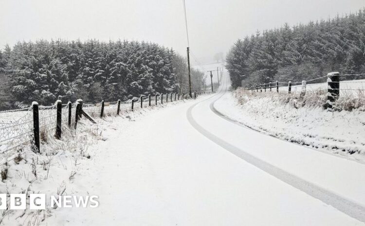  Weather warnings as snow hits northern Scotland