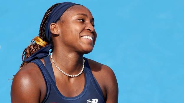  Coco Gauff to face Elina Svitolina in Auckland Classic final as Harriet Dart loses in Canberra