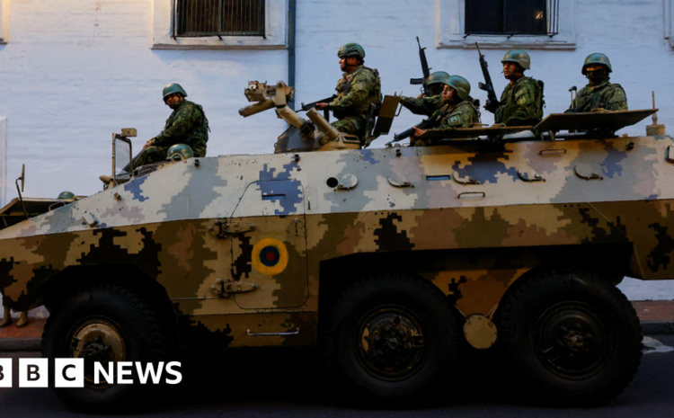  Streets empty as Ecuador reels from violence