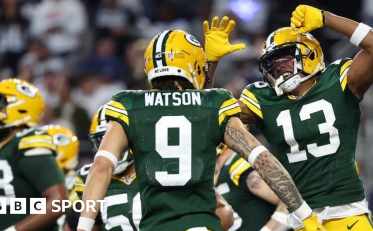  NFL play-offs: Green Bay Packers stun Dallas Cowboys with 48-32 road win