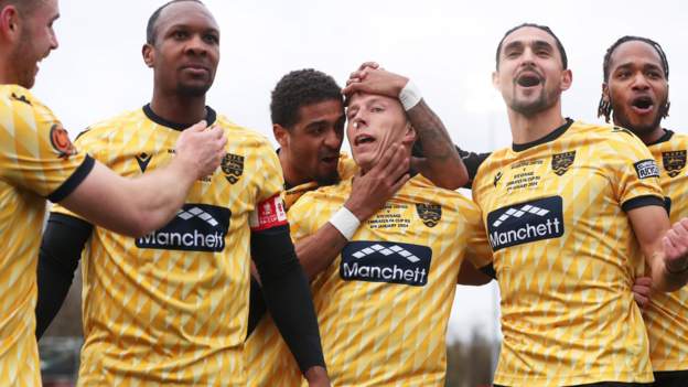  Maidstone United 1-0 Stevenage: Sixth-tier Stones stun League One side to reach FA Cup fourth round