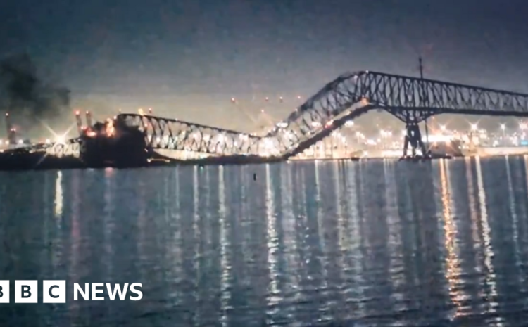  Francis Scott Key Bridge collapses after being hit by cargo ship